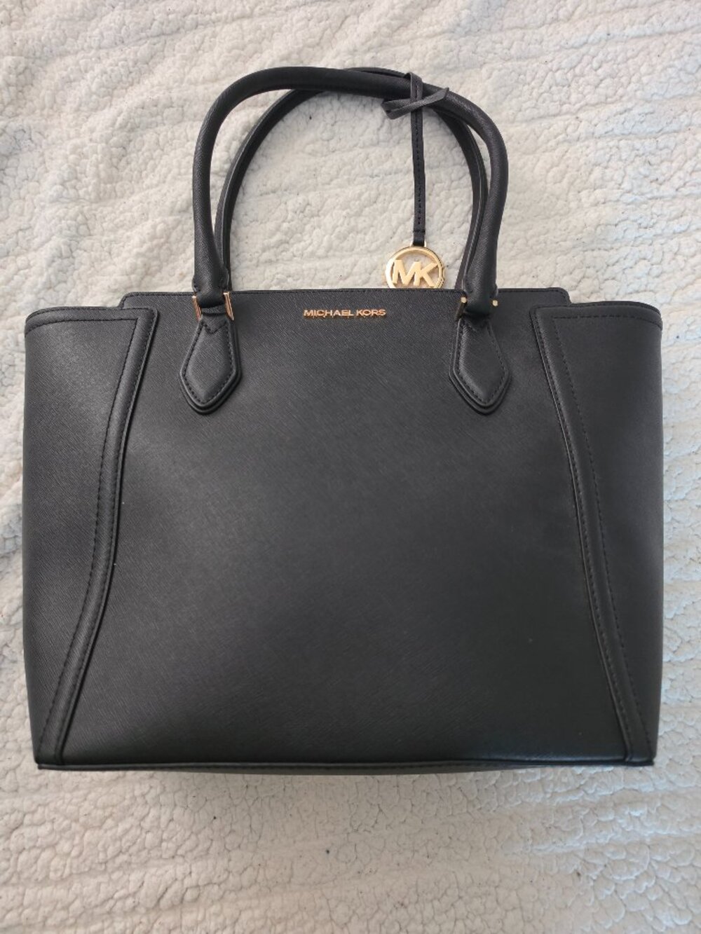 Michael Kors Black Leather Satchel | Structured Shoulder Bag | Classic Everyday